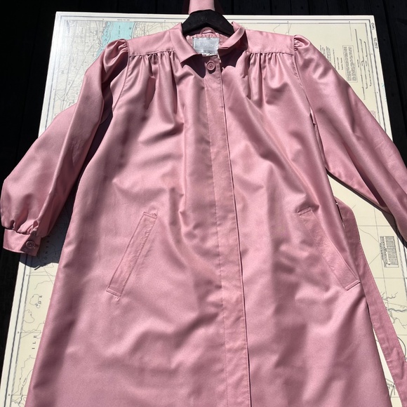 Vintage Pink Belted Eaton’s Jacket with Scarf - Picture 5 of 10